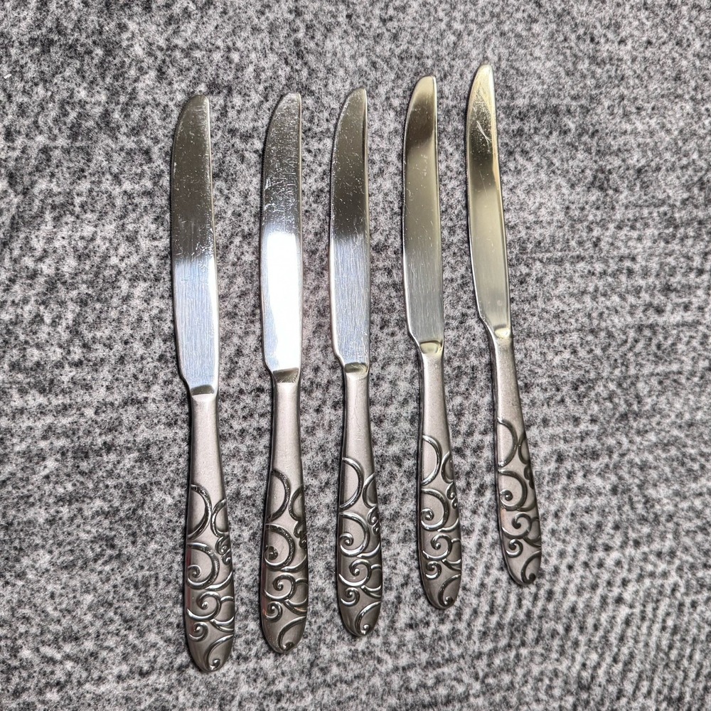 Set of 5 Oneida Silver Satin Frosted Bohemian  Dinner‎ Knives